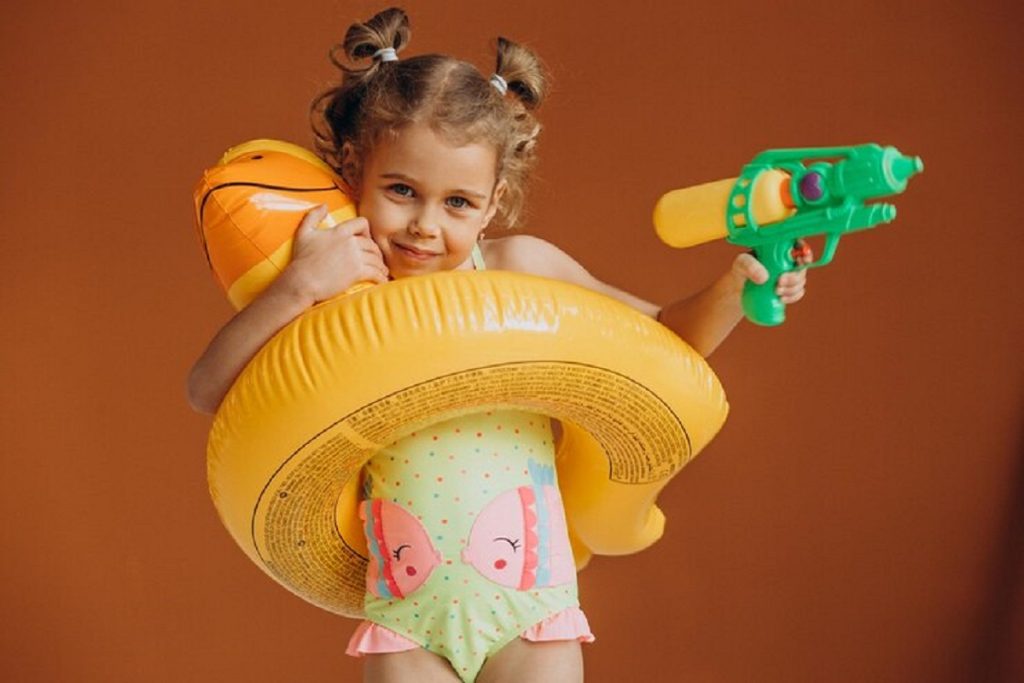 Maillot de bain bébé : tout ce qu&rsquo;il faut savoir