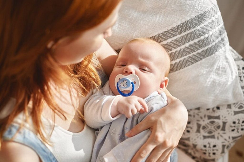Quand changer tétine bébé ?